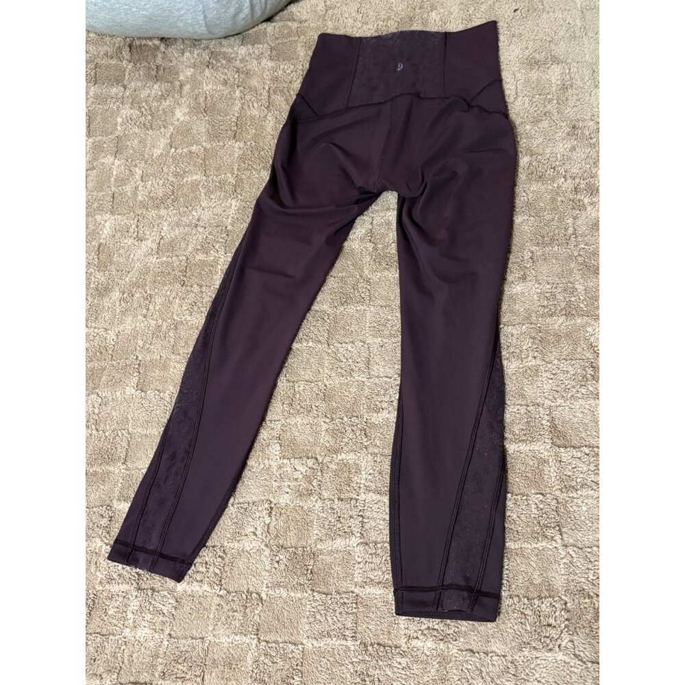 Lot of 2 Lululemon Meant To Move 7/8 Tight 25" Leggings & Invigorate Yoga Bra 4 - Picture 9 of 15